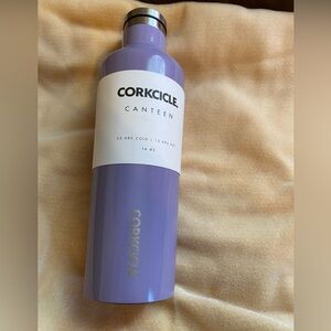 CORKCICLE 16 OZ. CANTEEN NWT